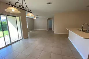 3425 Cancun Ct, Cape Coral, FL 33909 - Photo 5