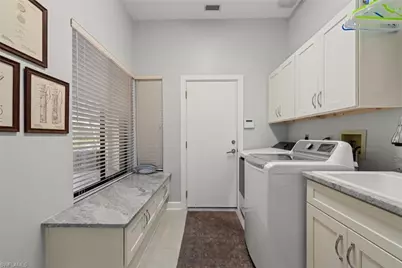 8301 Glenfinnan Cir, Fort Myers, FL 33912 - Photo 39