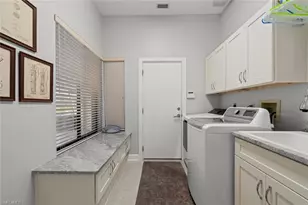8301 Glenfinnan Cir, Fort Myers, FL 33912 - Photo 39