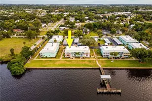 3225 E Riverside Dr, Fort Myers, FL 33916 - Photo 37
