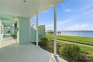 3225 E Riverside Dr, Fort Myers, FL 33916 - Photo 39