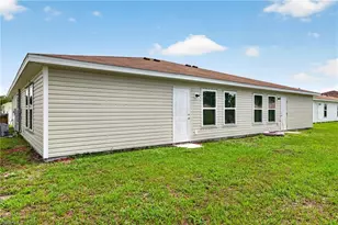 18303 Gibraltar Ln, Lehigh Acres, FL 33936 - Photo 21