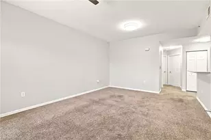 15417 Bellamar Cir, Fort Myers, FL 33908 - Photo 11
