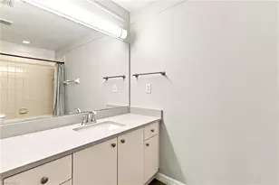 15417 Bellamar Cir, Fort Myers, FL 33908 - Photo 25
