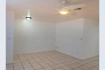 729 SW 39th St, Cape Coral, FL 33914 - Photo 3