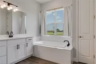 812 NW 37th Ave, Cape Coral, FL 33993 - Photo 21