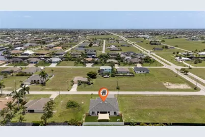 812 NW 37th Ave, Cape Coral, FL 33993 - Photo 43