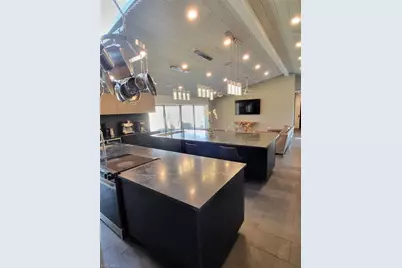 2257 Regal Way, Naples, FL 34110 - Photo 3