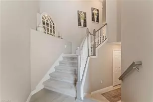 12027 Hawthorn Lake Dr, Fort Myers, FL 33913 - Photo 5