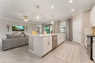 12027 Hawthorn Lake Dr, Fort Myers, FL 33913 - Photo 15