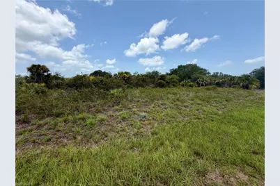 216 Moonlight Ln, Labelle, FL 33935 - Photo 3