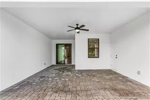 138 SE 5th Pl, Cape Coral, FL 33990 - Photo 27