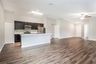 856 Anchor St E, Lehigh Acres, FL 33974 - Photo 5