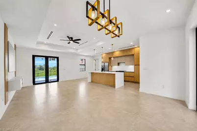 824 SW 15th St, Cape Coral, FL 33991 - Photo 5