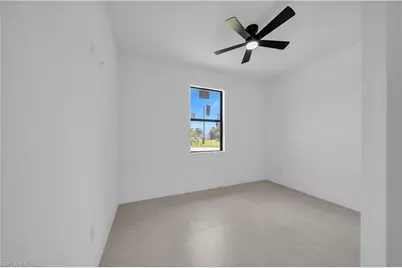 824 SW 15th St, Cape Coral, FL 33991 - Photo 11