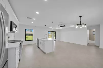2519 16th St W, Lehigh Acres, FL 33971 - Photo 9