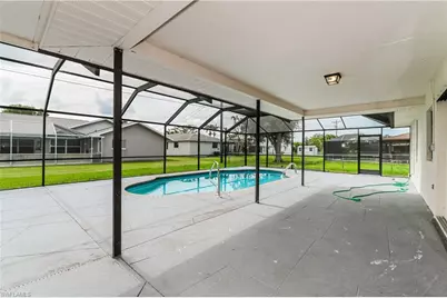 3411 SW 6th Pl, Cape Coral, FL 33914 - Photo 15