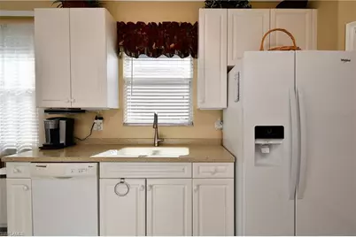 4736 Fairloop Run, Lehigh Acres, FL 33973 - Photo 11