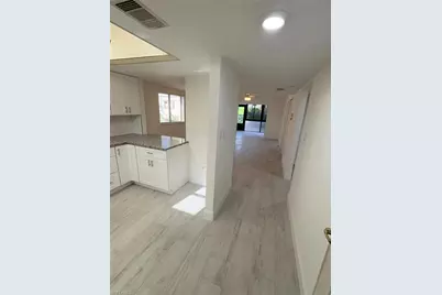 16340 Dublin Cir #101, Fort Myers, FL 33908 - Photo 3