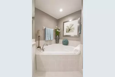 2080 W 1st St #304, Fort Myers, FL 33901 - Photo 11
