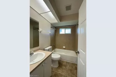 1318 NE 2nd St, Cape Coral, FL 33909 - Photo 15