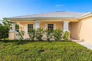 1616 NW 29th St, Cape Coral, FL 33993 - Photo 5