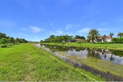 621 Tomasello Dr, Lehigh Acres, FL 33974 - Photo 45