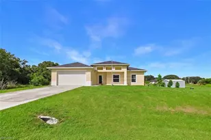 621 Tomasello Dr, Lehigh Acres, FL 33974 - Photo 47