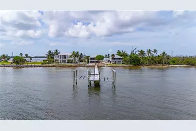8550 Ebbtide Way, Bokeelia, FL 33922 - Photo 13