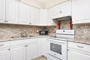 515 York Rd, Lehigh Acres, FL 33936 - Photo 3