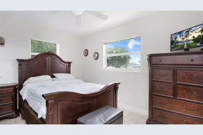 515 York Rd, Lehigh Acres, FL 33936 - Photo 7