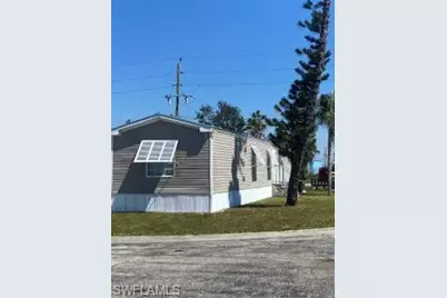 11000 Ballweg Ln, Fort Myers, FL 33908 - Photo 3