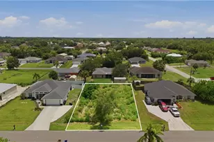 6421 Castlewood Cir, Fort Myers, FL 33905 - Photo 1