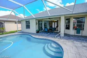 2214 SE 19th Pl, Cape Coral, FL 33990 - Photo 15