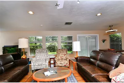 318 Fifth Ave, Lehigh Acres, FL 33936 - Photo 3