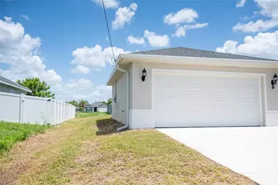 1501 NE 43rd Ter, Cape Coral, FL 33909 - Photo 3