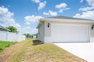 1501 NE 43rd Terrace, Cape Coral, FL 33909 - Photo 3