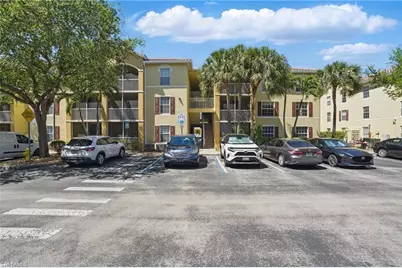 4121 Residence Dr #324, Fort Myers, FL 33901 - Photo 3