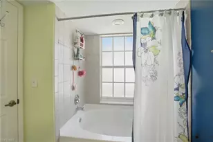 4121 Residence Drive, Fort Myers, FL 33901 - Photo 17
