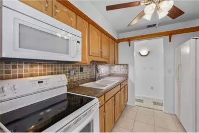 11 Desert Candle Cir, Lehigh Acres, FL 33936 - Photo 7