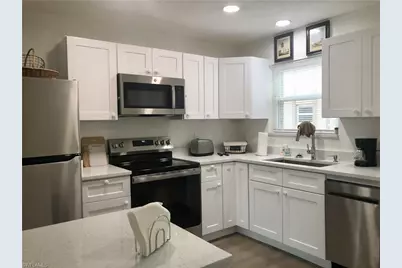 16881 Davis Rd #214, Fort Myers, FL 33908 - Photo 9