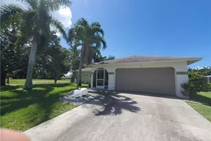 502 SW 26th Terrace, Cape Coral, FL 33914 - Photo 1