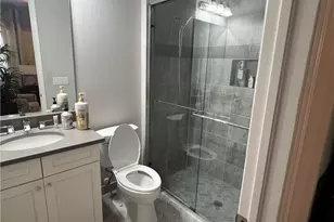 11624 Stonecreek Cir, Fort Myers, FL 33913 - Photo 9