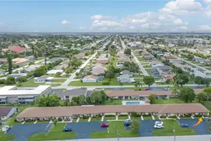 4629 SE 5th Pl, Cape Coral, FL 33904 - Photo 21