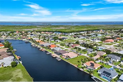 2834 SW 30th St, Cape Coral, FL 33914 - Photo 13