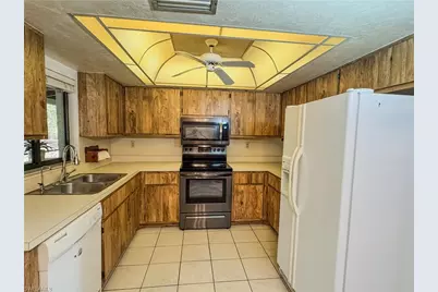 75 Hardee St, Labelle, FL 33935 - Photo 9