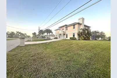 1931 SW 17th Pl, Cape Coral, FL 33991 - Photo 23