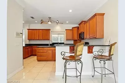 1931 SW 17th Pl, Cape Coral, FL 33991 - Photo 15