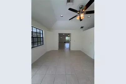 1905 NE 6th St, Cape Coral, FL 33909 - Photo 7
