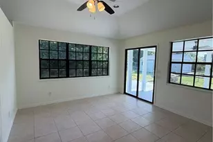 1905 NE 6th St, Cape Coral, FL 33909 - Photo 9